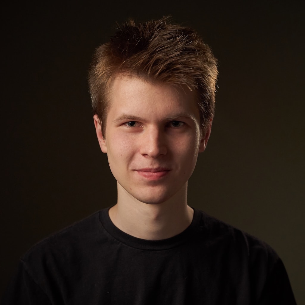 A portrait photograph of Lukas